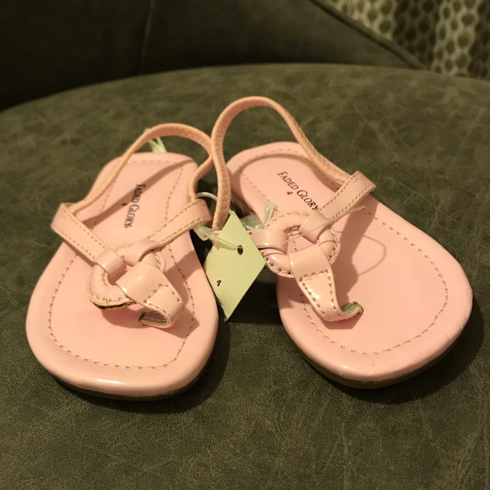 Faded Glory Baby/Toddler Faux Patent Pink Sandals